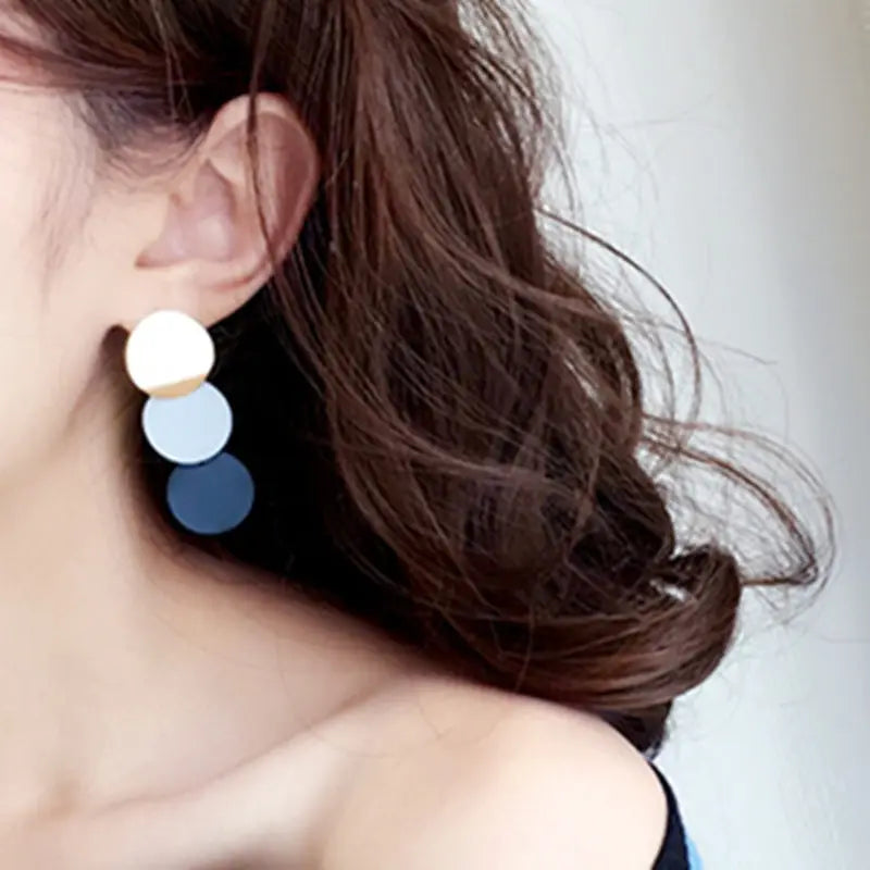 Elegant Round Earrings