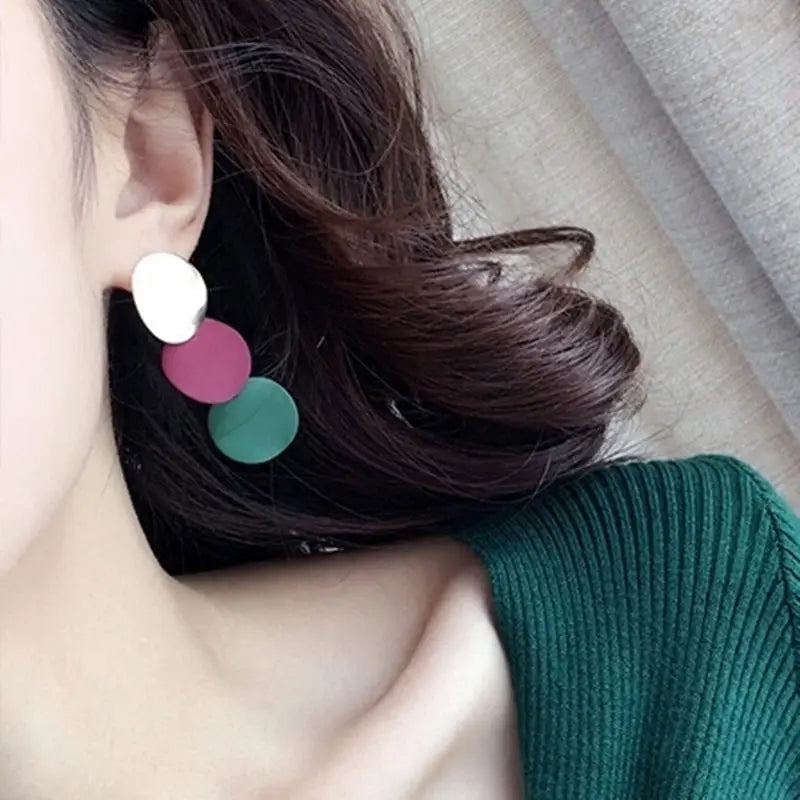 Elegant Round Earrings