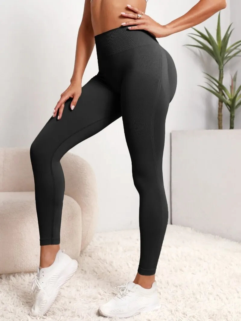 Seamless Hip Lifting High Waist Sports Leggings