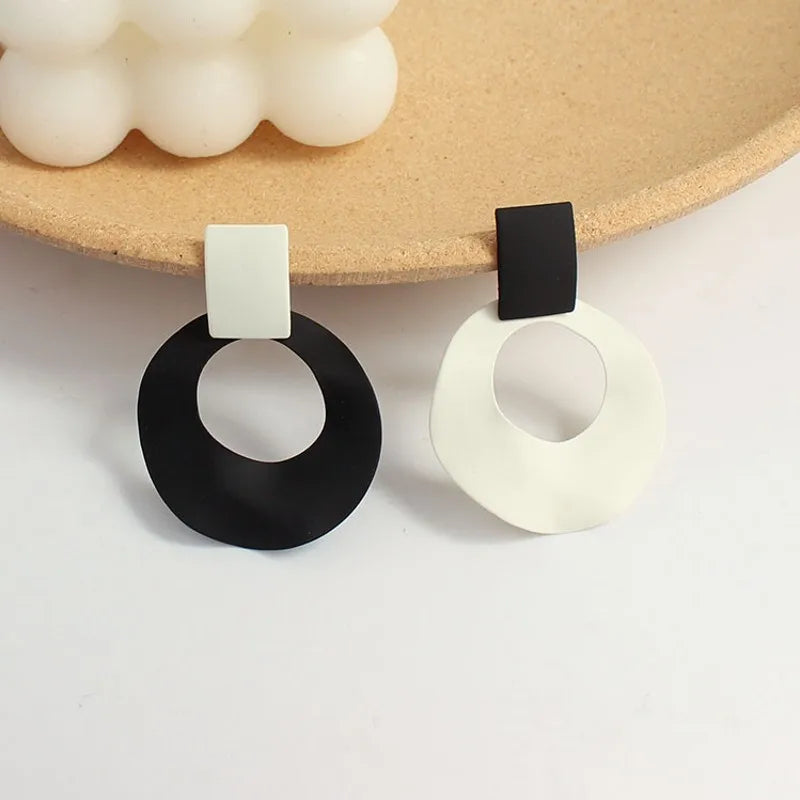 Hollow Round Circle Hanging Earrings